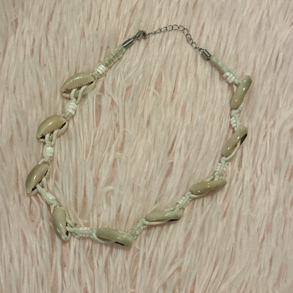 Shell Necklace with Cream Accents